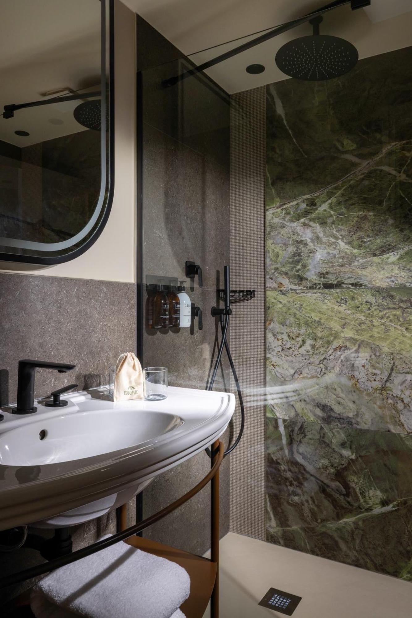 Hotel L'Ormaie & Spa Paris Luaran gambar
